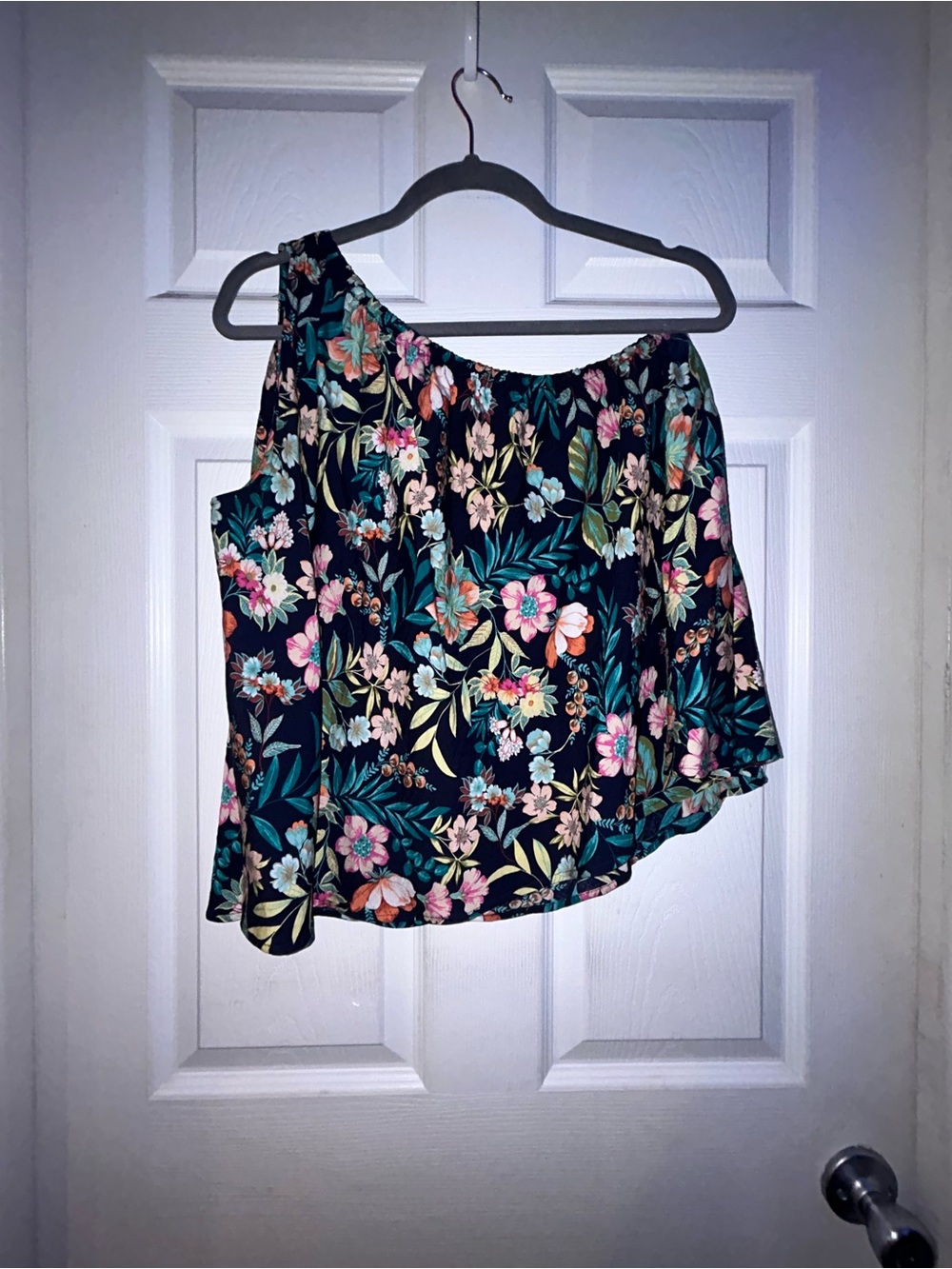 Chenault Navy One-Shoulder Floral Print Flowy Top